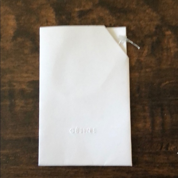 Celine - Picture 4 of 7